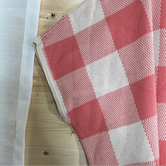 La Casita de Wendy pink and cream buffalo check box knit top - Picture 2 of 7